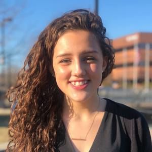 Meet your Posher, Isabel